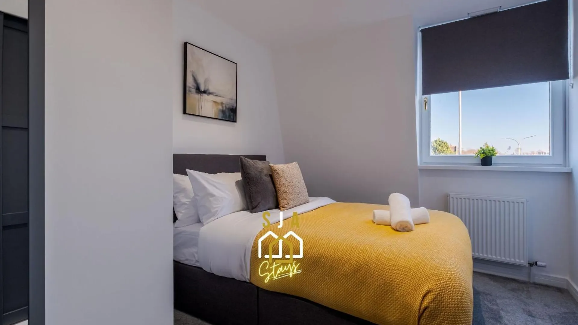 Holburn Residence - Sja Stays - Modern 3 Bed Apartment Aberdeen 0*,