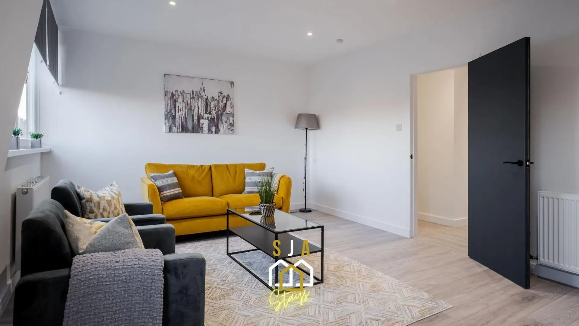 Holburn Residence - Sja Stays - Modern 3 Bed Apartment Aberdeen 0*,